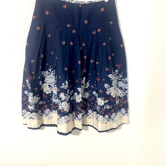 Renee C So Cool Blue Floral Pleated Cottagecore Skirt Small Made USA 90% Cotton - Picture 1 of 6
